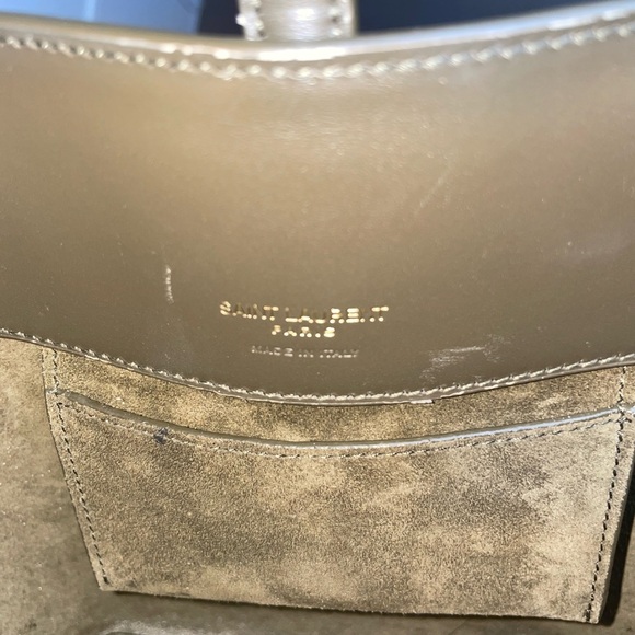 Saint Laurent Le small leather bucket bag - Picture 15 of 16